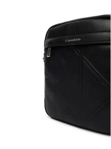 Calvin Klein Torba preko ramena crna