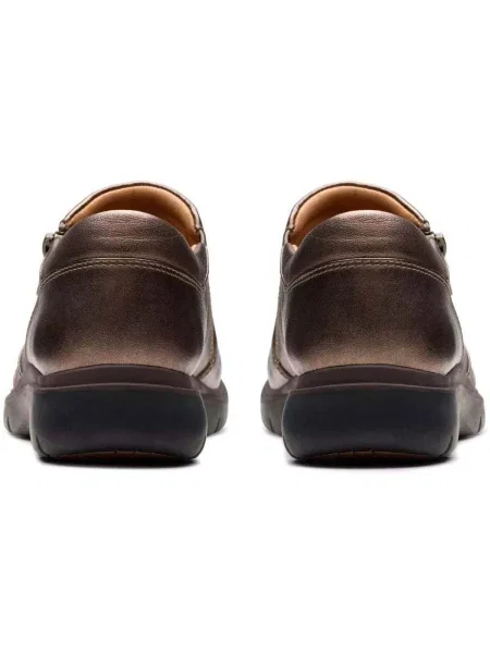 Pantofi Clarks