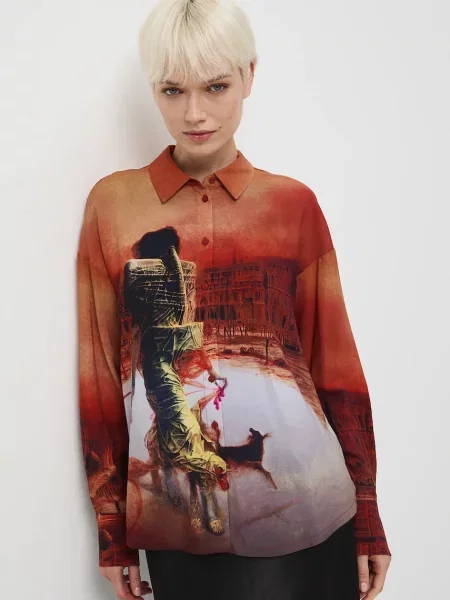 Классическая ошейниковый рубашка Medicine коричневая