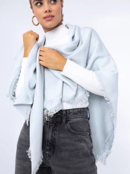 Chusta z bambusem tkany w monogram jasnoniebieska niebieska