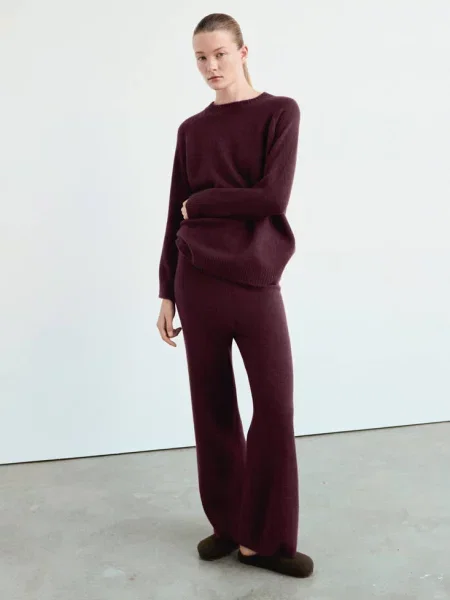 Sweter z dzianiny z okrągłym dekoltem burgund Kobieta L MANGO