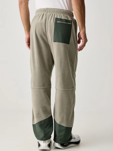 Nike spodnie treningowe polarowe Therma-FIT zielone