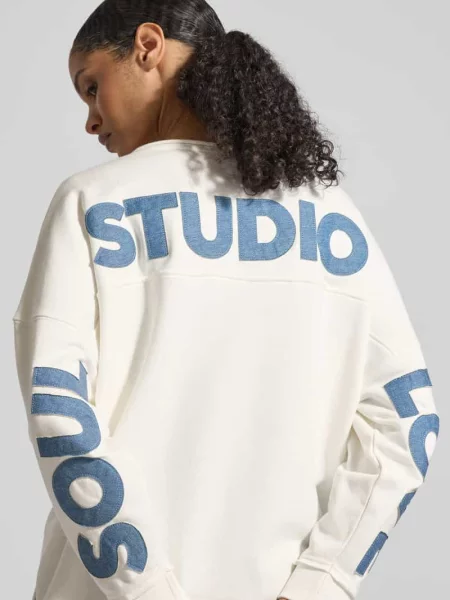 Bluza o kroju oversized z mieszanki bawełny Smith And Soul biała