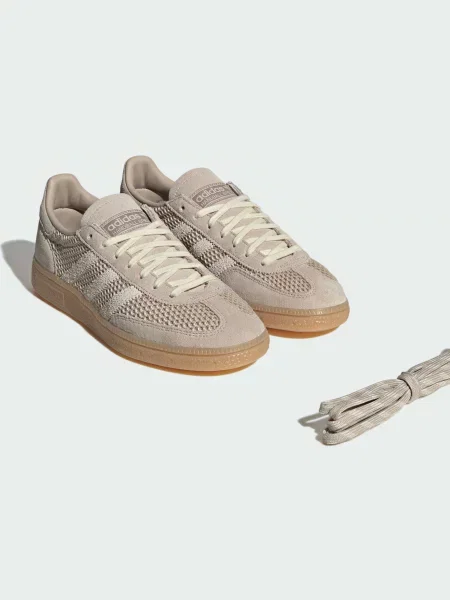 Кожаные кеды Adidas бежевые