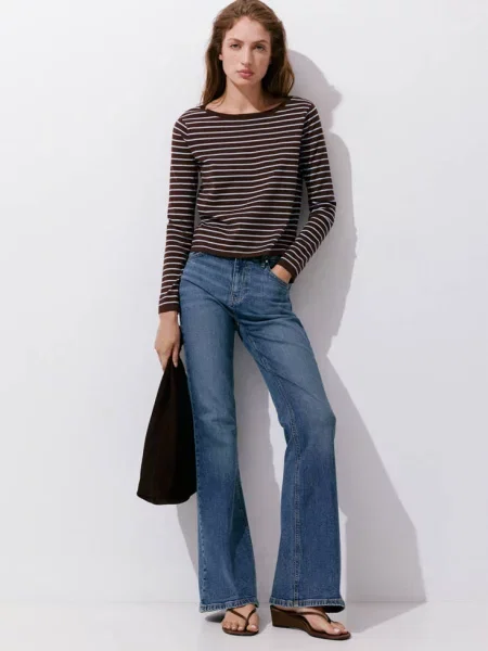 Sweter dzianinowy w paski czekoladowy Kobieta XXS MANGO