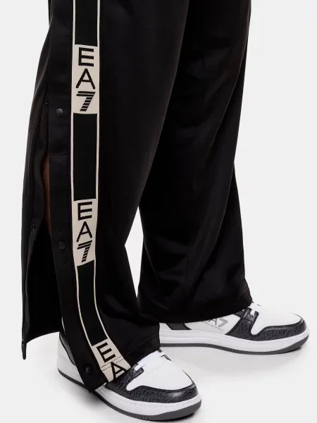 Спортивні штани чорний