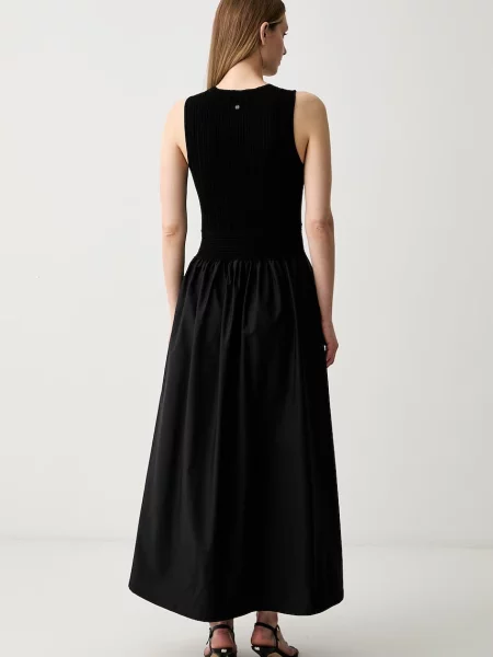 Расклешенное платье Pedro Del Hierro