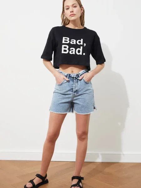 Pantaloni scurți din denim Trendyol gri