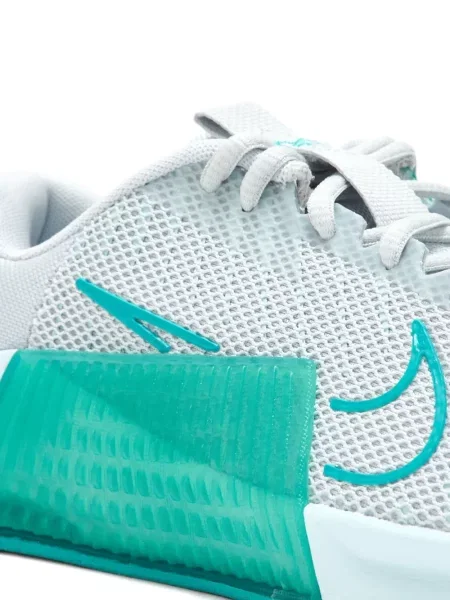 Sneakerși Nike Metcon din piele de căprioară alergare cu platformă alb