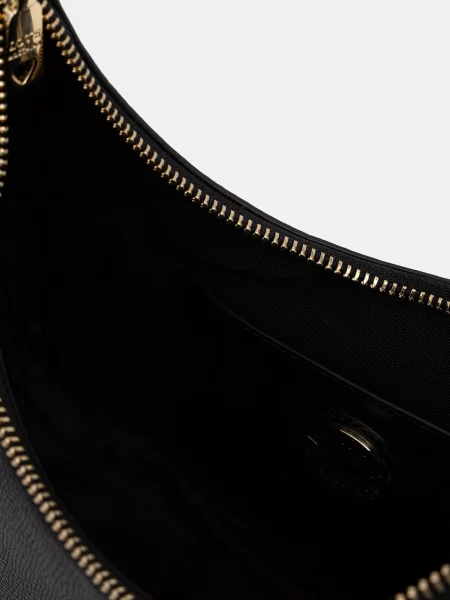 Кожаная сумочка Love Moschino