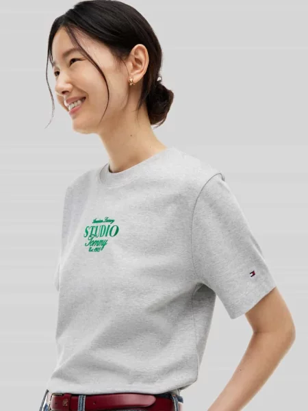 T-shirt z nadrukiem z logo Tommy Hilfiger