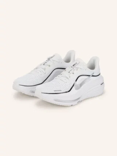 Nike Běžecké Boty Winflo 12 / stříbrná / černá bílá