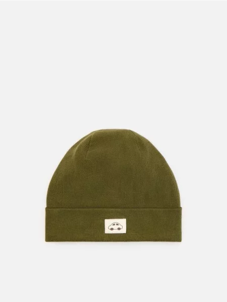 Reserved čiapka beanie s nášivkou zelená