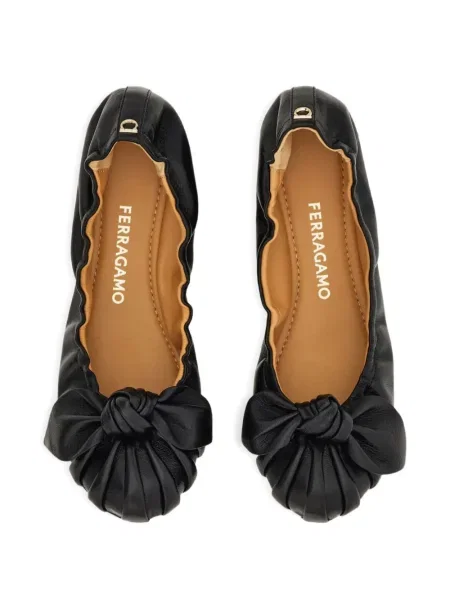 Balerini Ferragamo cu funde fără toc negru
