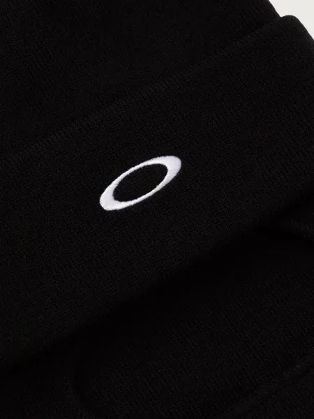 Шапка Oakley