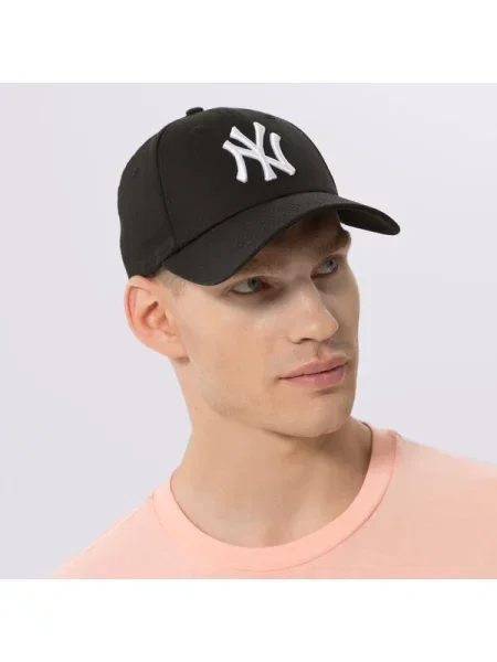 Šilterica New Era Essential crna