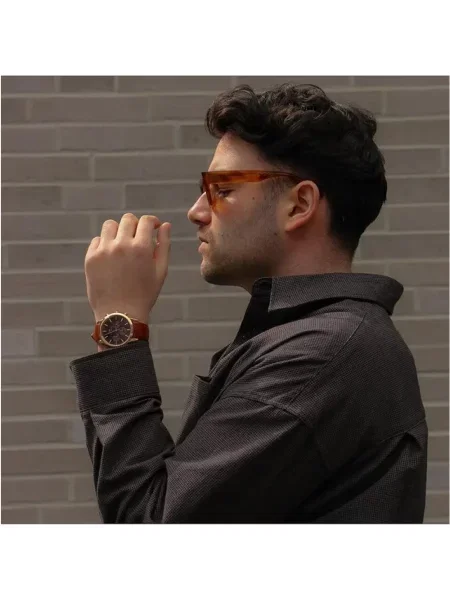 Zegarek Daniel Wellington brązowy