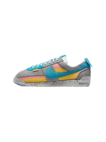 Pantofi Nike gri
