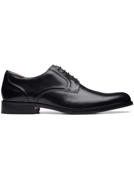 Pantofi Clarks din dantelă negru