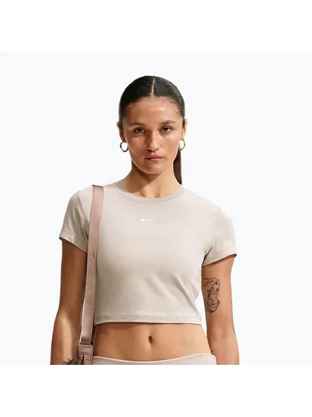 Tricou pentru femei Nike Sportswear Chill Knit cream Ii/sail