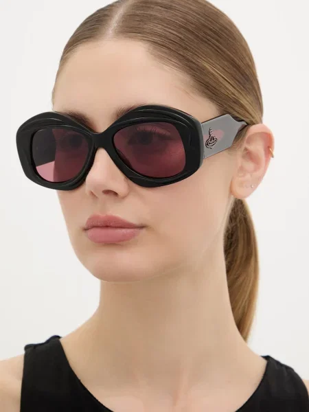 Vivienne Westwood sunčane naočale za žene Edie crna