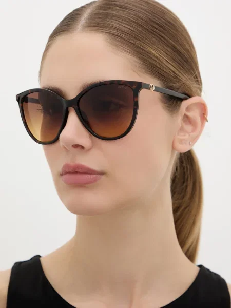 Guess ochelari de soare pentru femei maro