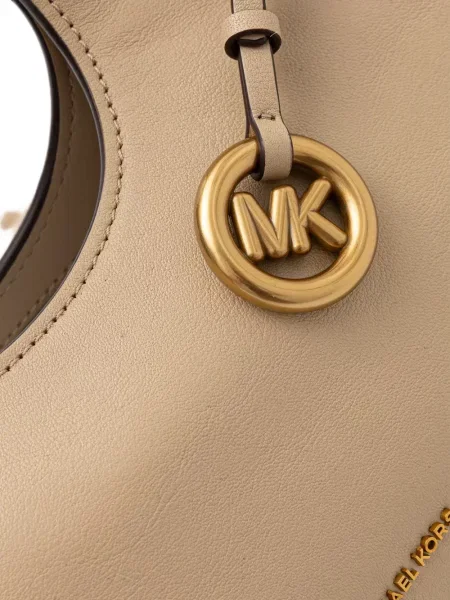 Pandantiv Michael Michael Kors din piele cu autograf plic verde
