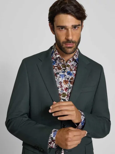 Koszula biznesowa o kroju slim fit z kołnierzykiem typu kent model ‘Savio’ Olymp Signature biała