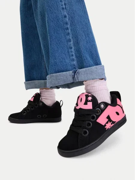 DC Shoes Sportcipők EO-COURT GRAFFIK PUFF fekete