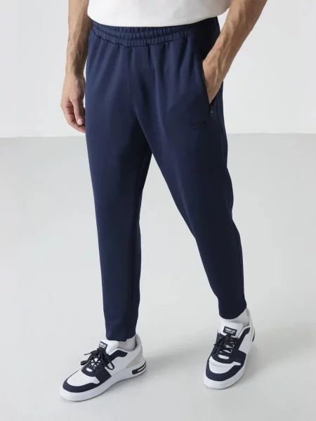 Tommy Life Športne hlače Jogginghose mornarska