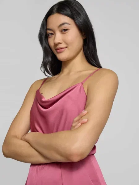 Kombinezon z lejącym dekoltem Jake*s Cocktail