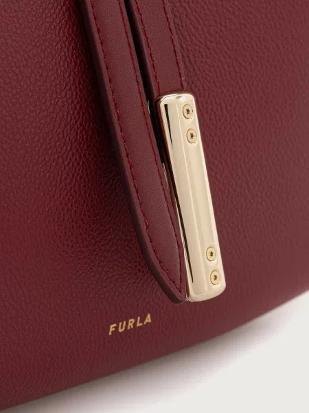 Кожаная сумка через плечо Furla