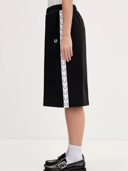 Шорти Fred Perry