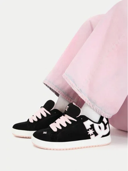 Sneakersy DC Shoes čierna