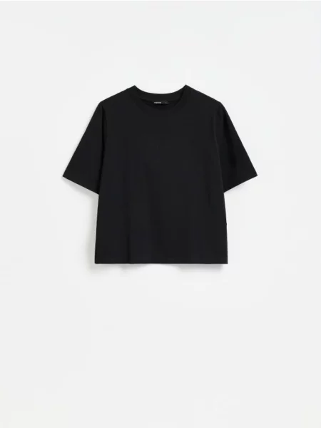 Reserved Tricou cu conținut ridicat de negru