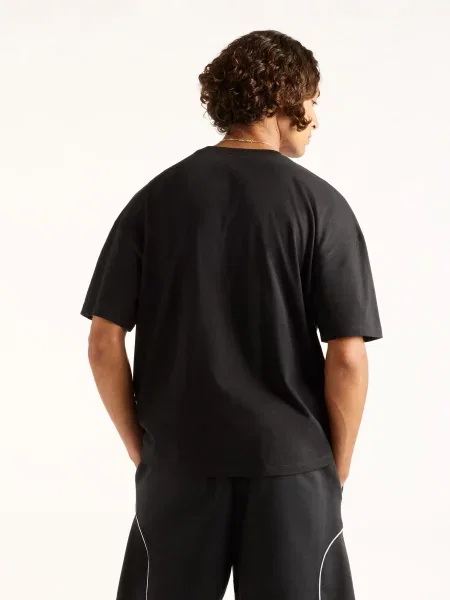 Футболка New Balance черная