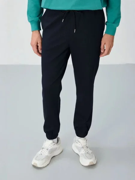 Tommy Life Športne hlače Jogginghose' črna