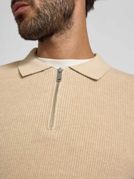 Sweter z dzianiny z kołnierzem z połami Mcneal