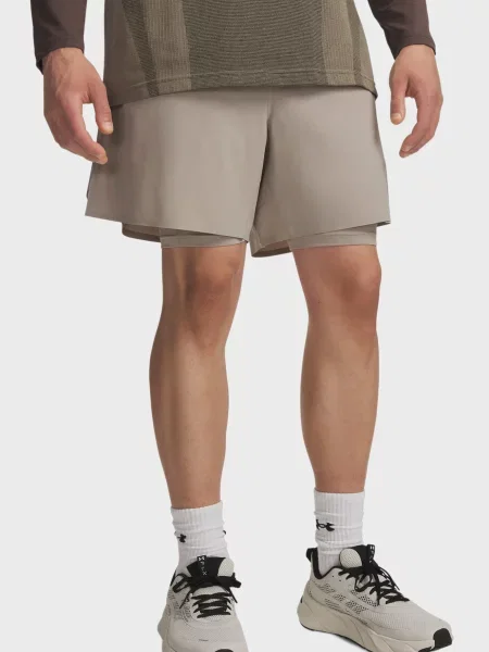 Короткі шорти Under Armour бежеві