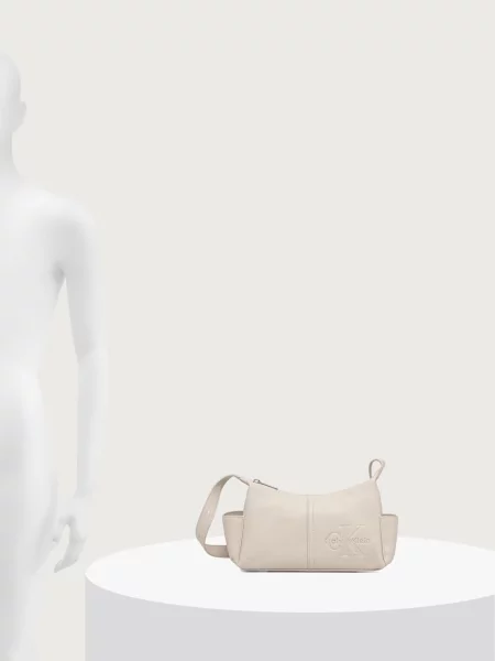 Calvin Klein Táska Pockets Monologo Crossbody Krém bézs