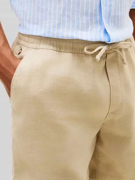 Сhinosy Tommy Hilfiger beżowe