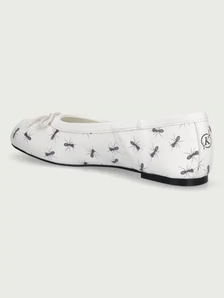 Koi Footwear baleriny SCUTTLE ANT PRINT TABI BALLET FLATS białe