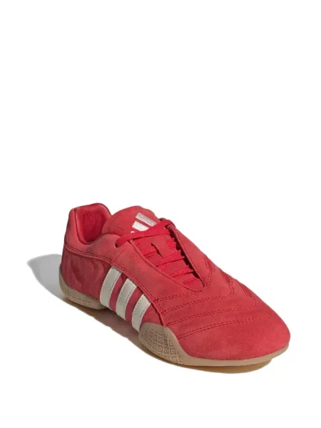 Tenisice Adidas s vezicama s čipkom crvena