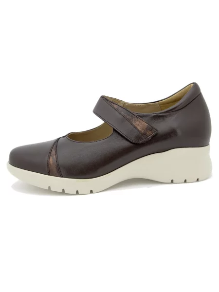 Pantofi Piesanto maro