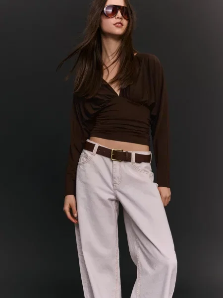 Bershka Koszulka Z Długim Rękawem I Marszczeniami Kobieta S brązowy