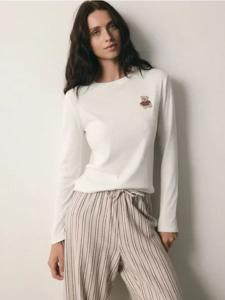 Reserved Піжамний комплект із двох предметів з додаванням модалу бежевий