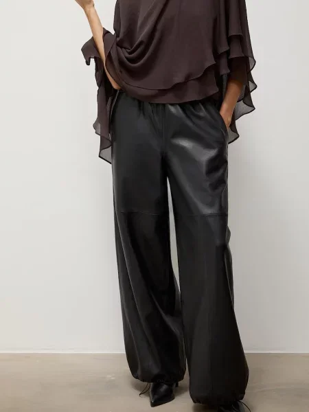 Answear.LAB pantaloni pentru femei din piele negru