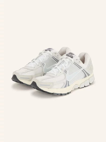Nike Sneakersy Zoom Vomero 5 / světle šedá / tmavě šedá bílá