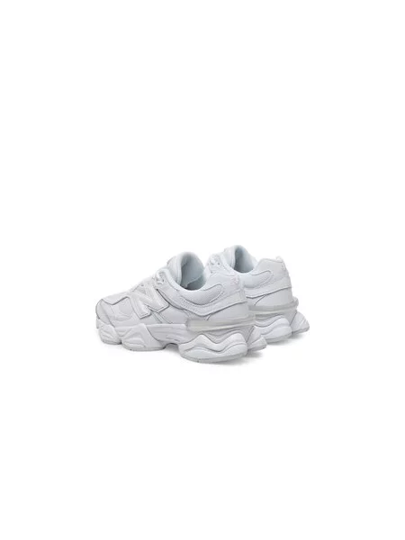 Sneakersy New Balance bílá