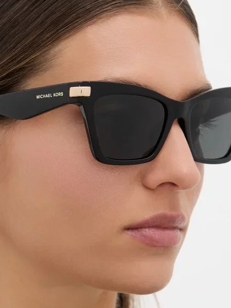 Солнцезащитные очки Michael Kors